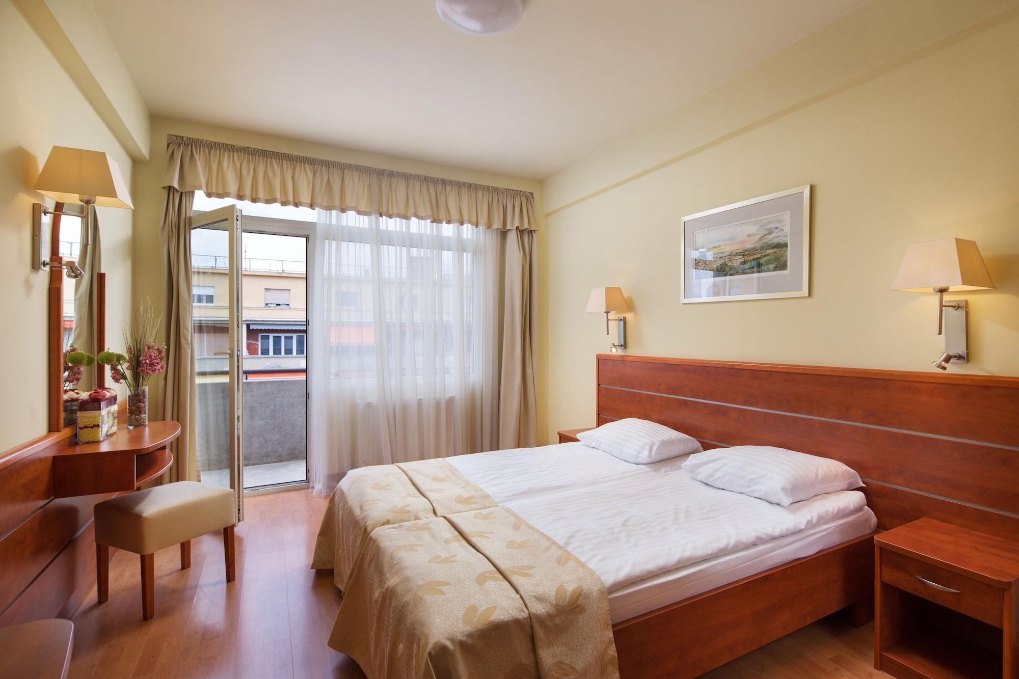 Hotel Benczur Budapeste