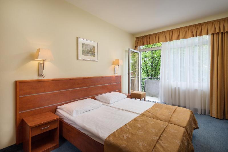 Hotel Benczur Budapeste