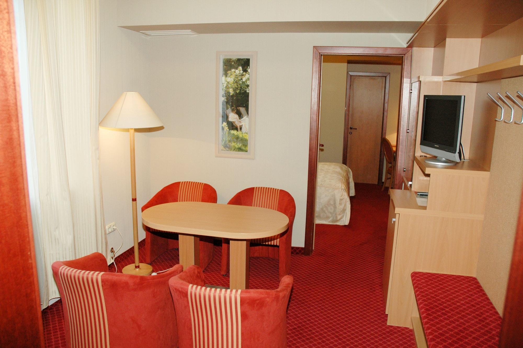 Benczur Hotel